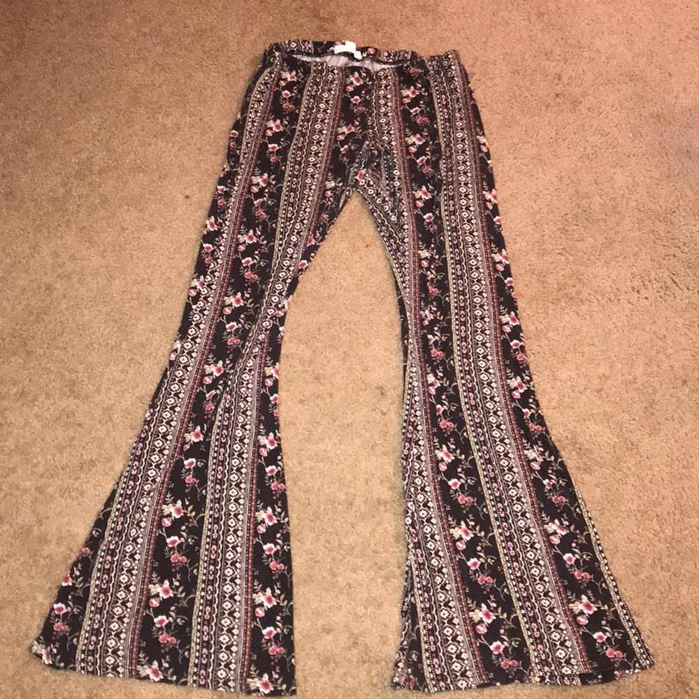 Stretch bell bottom pants